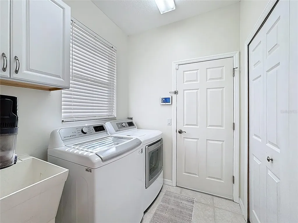 5376 Levi Lane Sarasota FL 34233