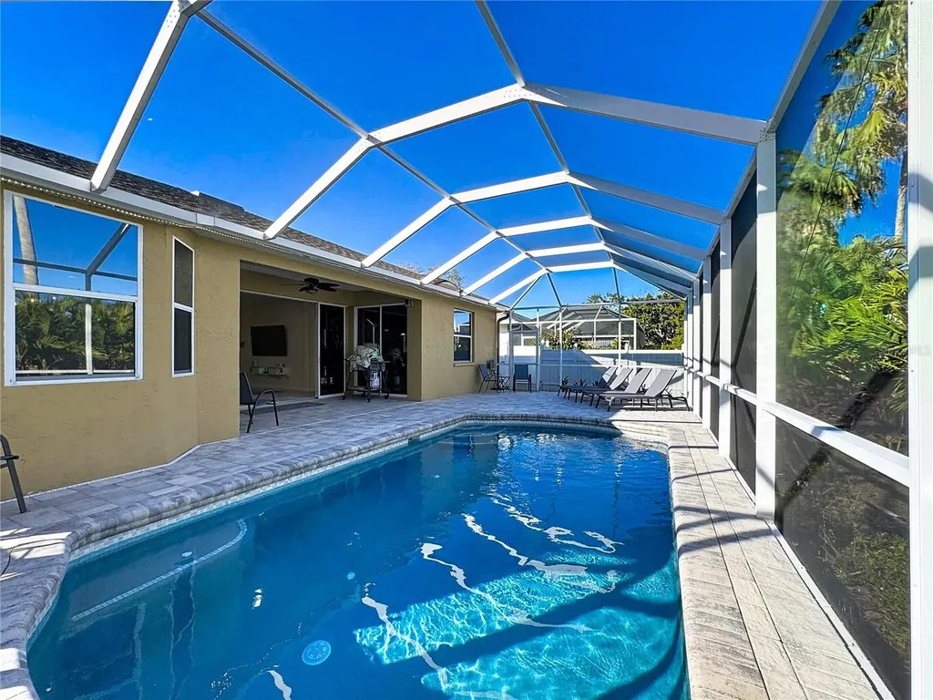 5376 Levi Lane Sarasota FL 34233
