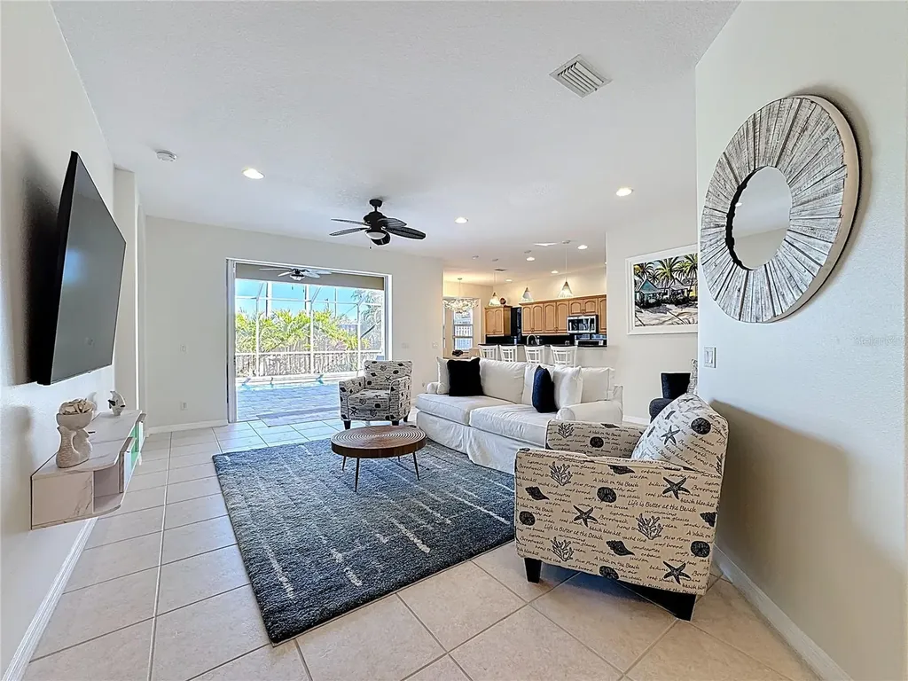 5376 Levi Lane Sarasota FL 34233