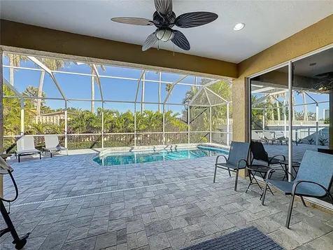 5376 Levi Lane Sarasota FL 34233