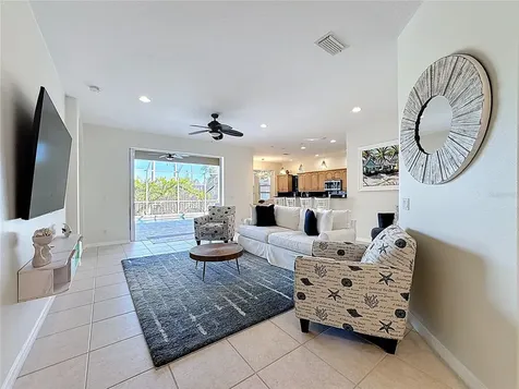 5376 Levi Lane Sarasota FL 34233