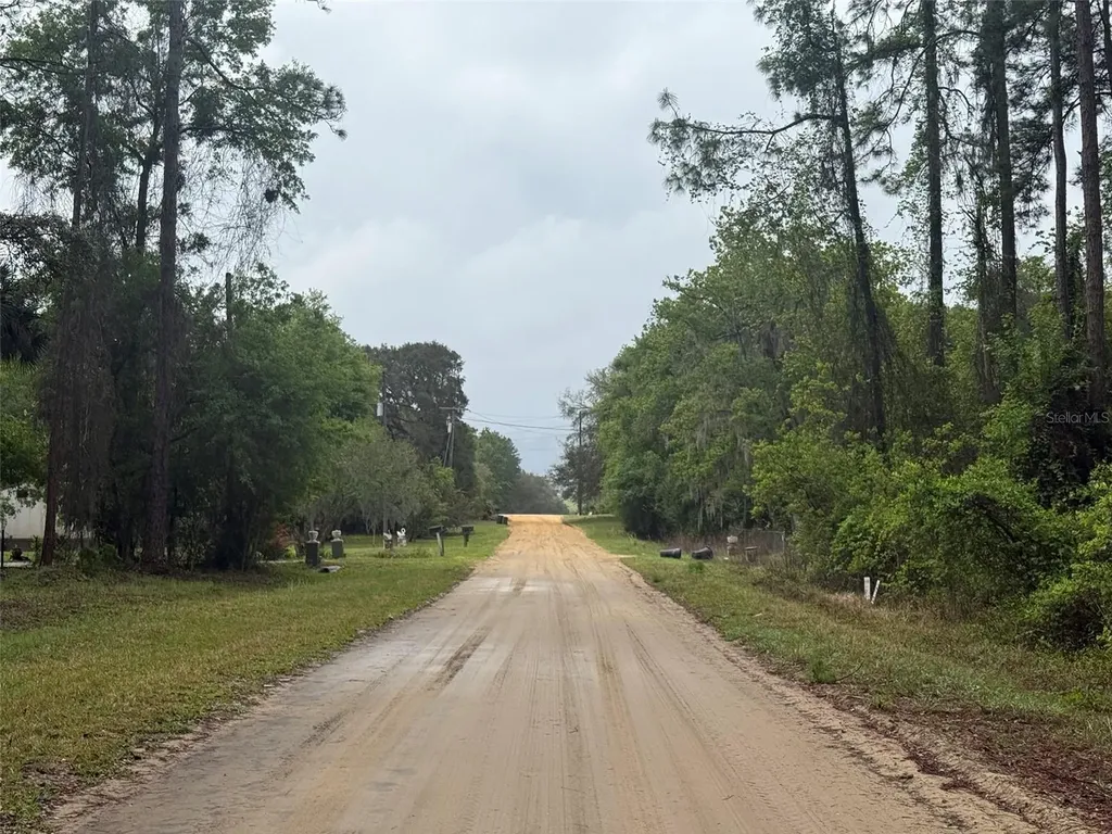 Seminole Avenue Interlachen FL 32148