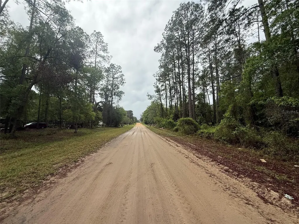 Seminole Avenue Interlachen FL 32148