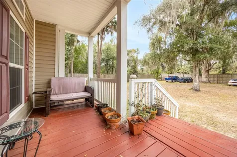 1085 State Road 100 Florahome FL 32140