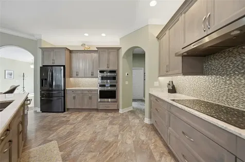3878 Royal Hammock Boulevard Sarasota FL 34240