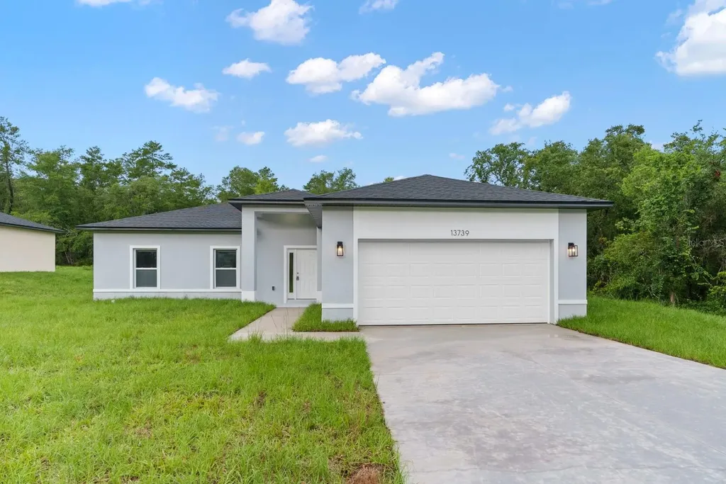 2642 Magnolia Circle Lake Wales FL 33898