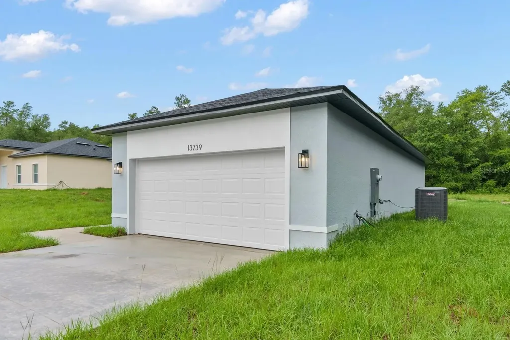 2642 Magnolia Circle Lake Wales FL 33898