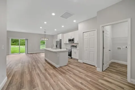 2642 Magnolia Circle Lake Wales FL 33898