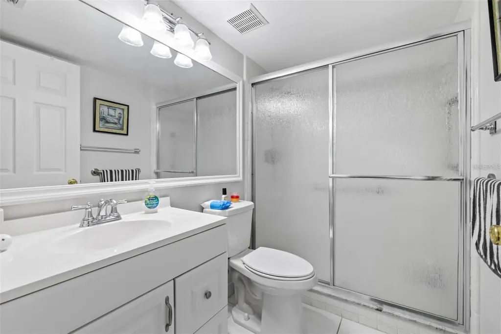 1871 Pine Ridge Way W Palm Harbor FL 34684