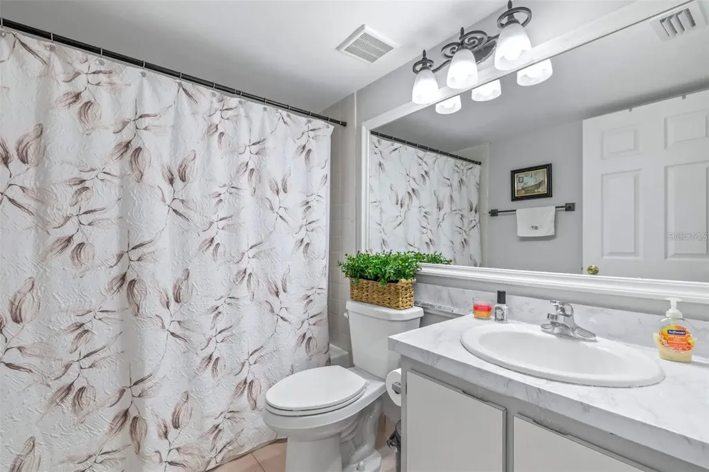 1871 Pine Ridge Way W Palm Harbor FL 34684
