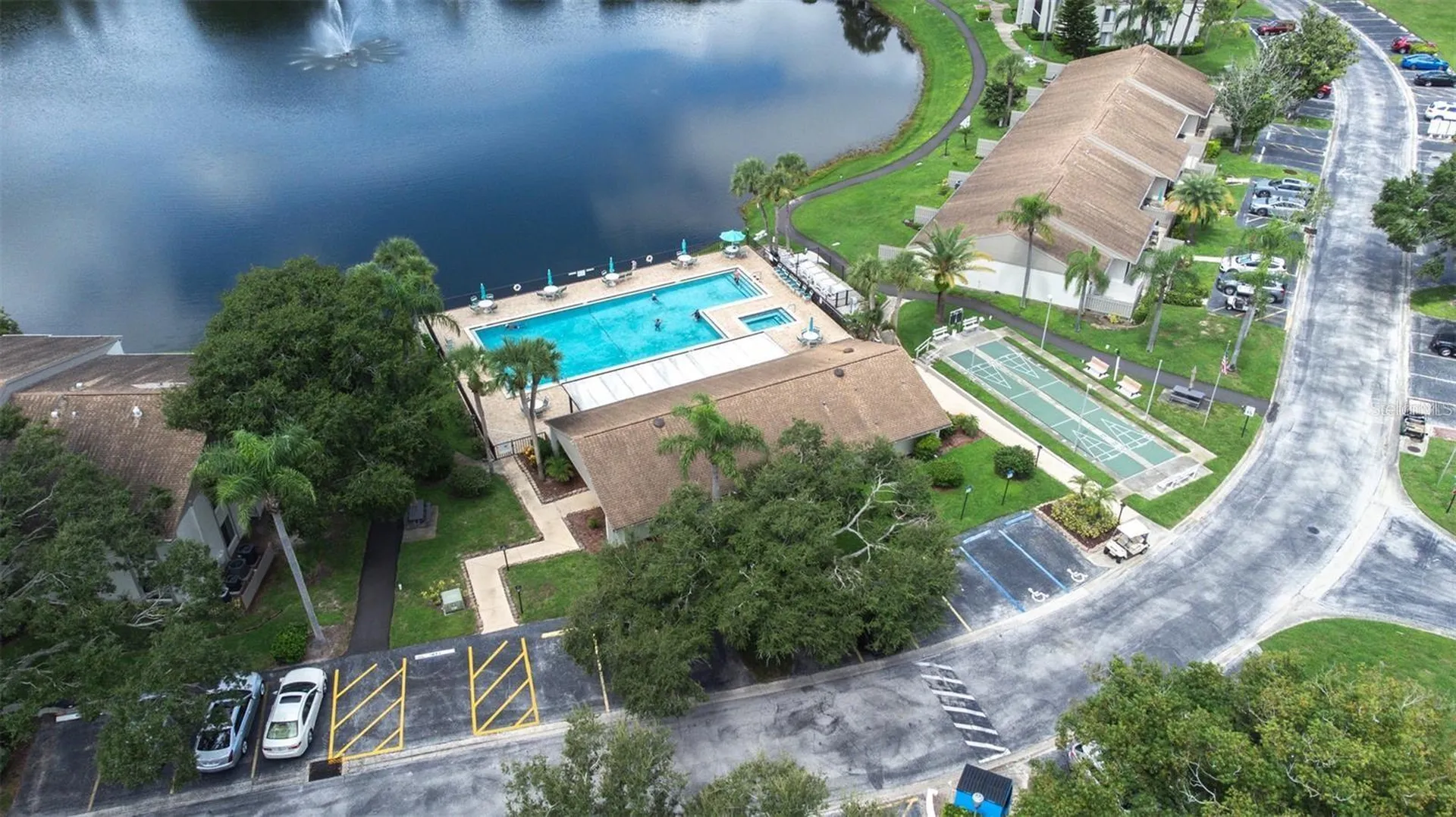 1871 Pine Ridge Way W Palm Harbor FL 34684