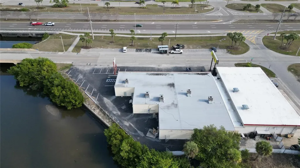 3527 Tamiami Trail Port Charlotte FL 33952