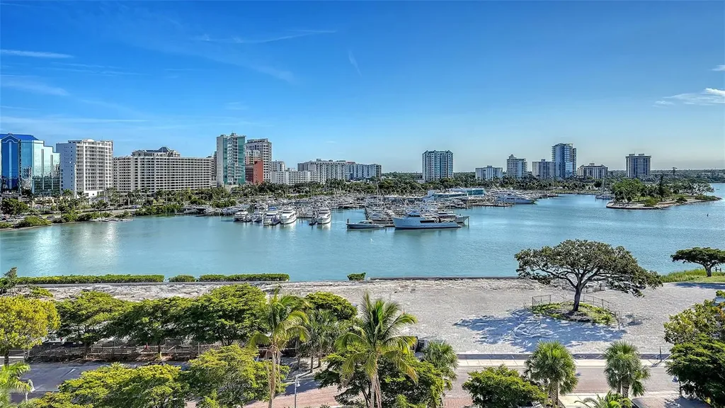 253 Golden Gate Point Sarasota FL 34236