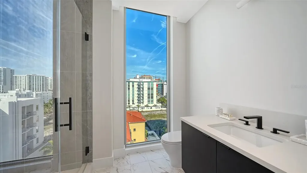 253 Golden Gate Point Sarasota FL 34236