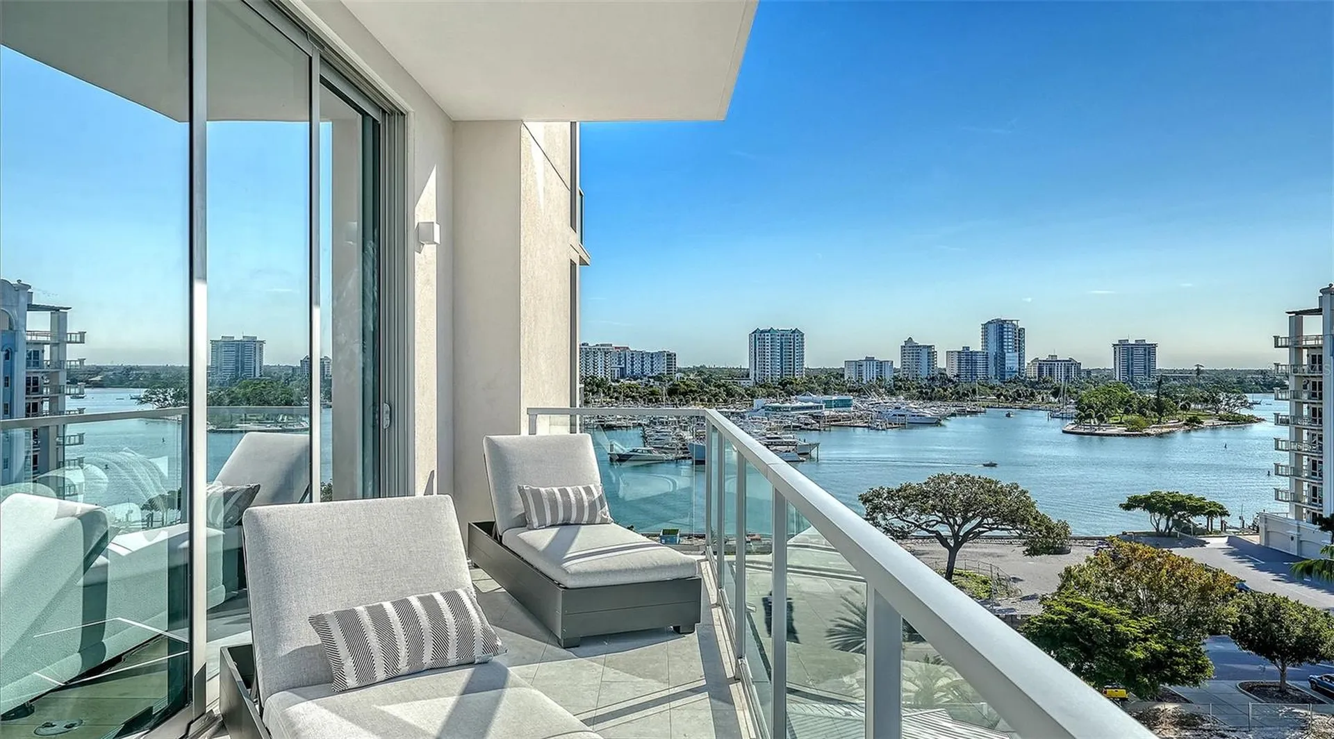 253 Golden Gate Point Sarasota FL 34236