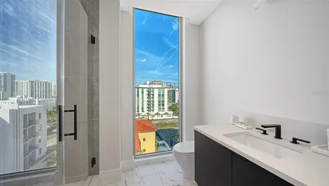 253 Golden Gate Point Sarasota FL 34236