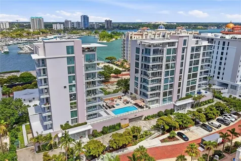 253 Golden Gate Point Sarasota FL 34236