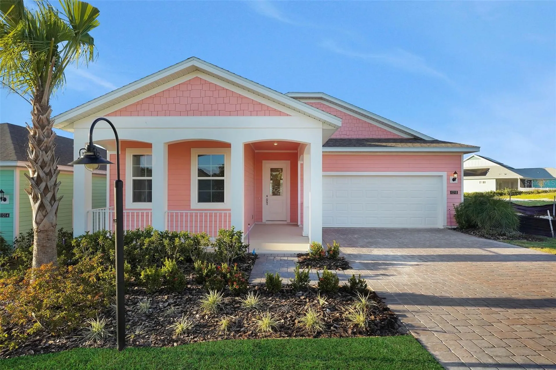 1018 Fiesta Key Circle Lady Lake FL 32159