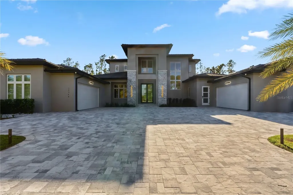 15548 Pendio Drive Bella Collina FL 34756
