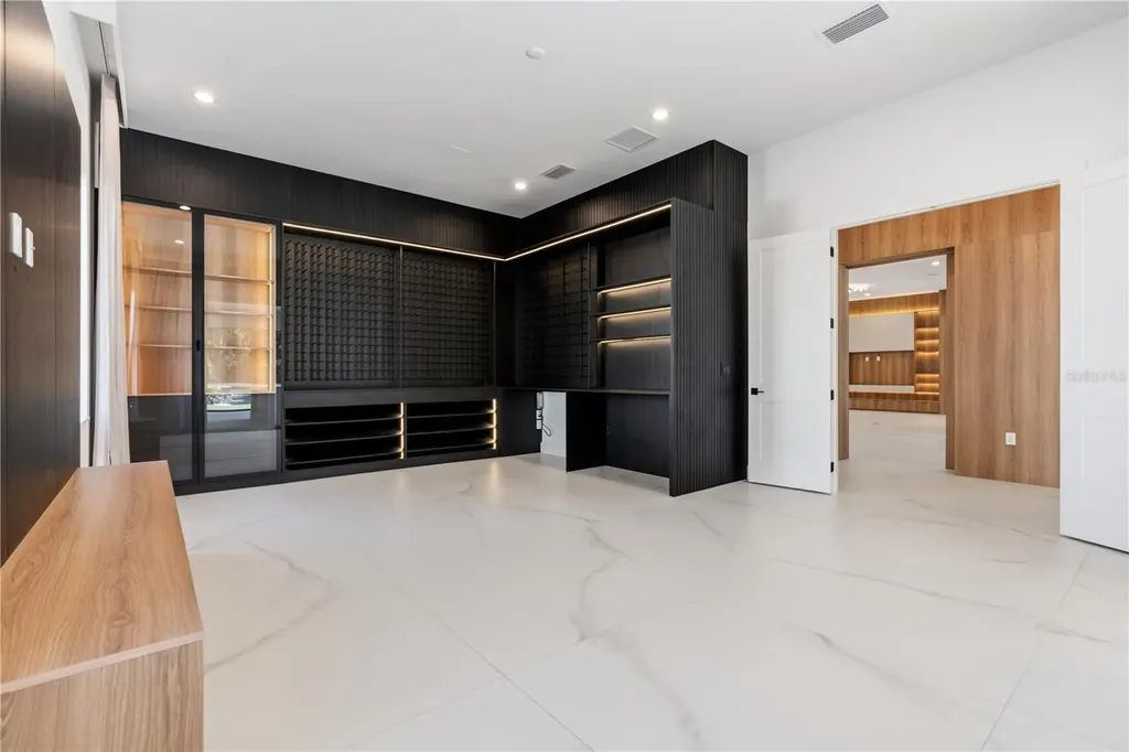 15548 Pendio Drive Bella Collina FL 34756