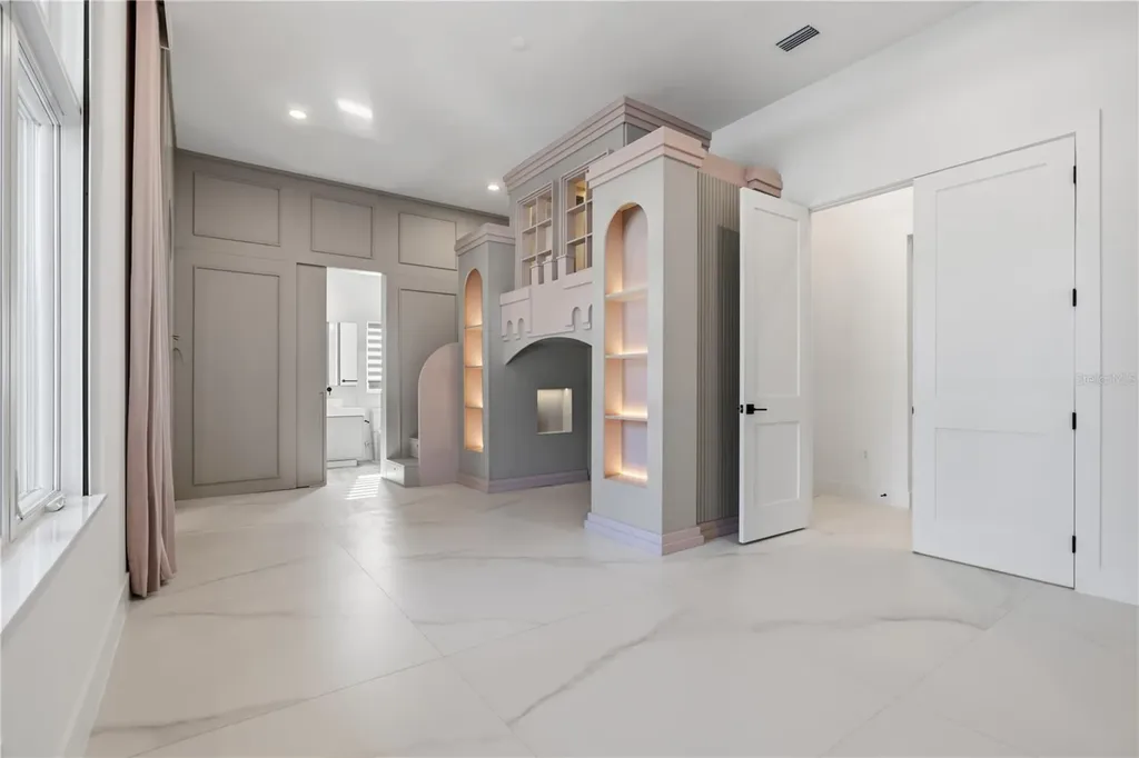 15548 Pendio Drive Bella Collina FL 34756
