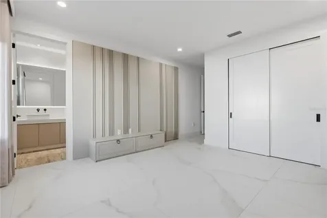 15548 Pendio Drive Bella Collina FL 34756