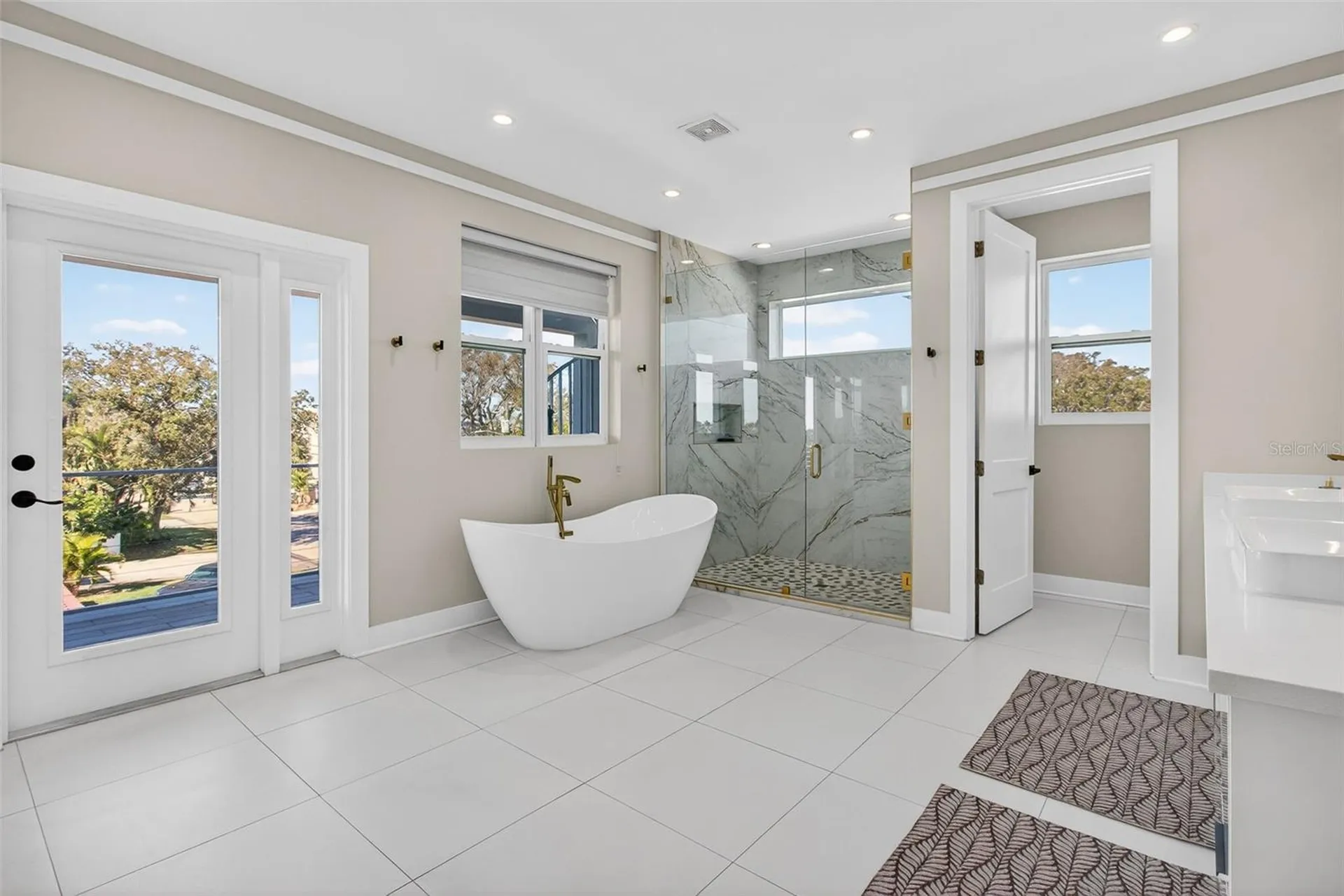 301 79th Street S St Petersburg FL 33707