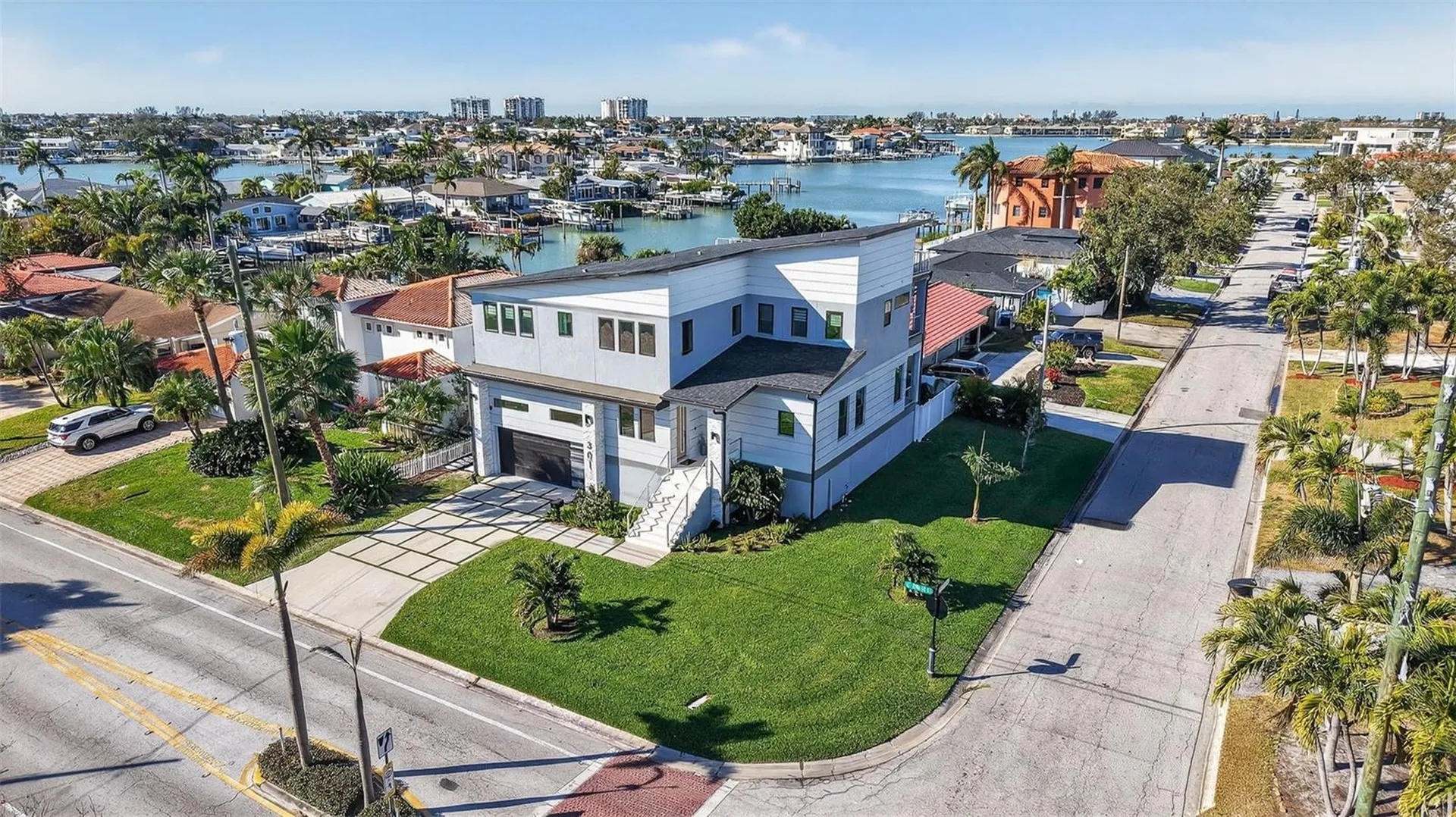 301 79th Street S St Petersburg FL 33707