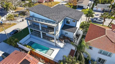301 79th Street S St Petersburg FL 33707