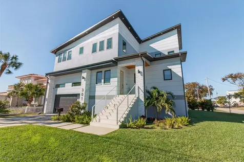 301 79th Street S St Petersburg FL 33707