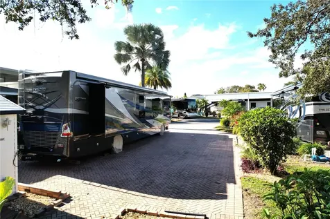 2457 St George Drive Davenport FL 33837