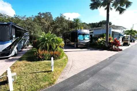 2457 St George Drive Davenport FL 33837