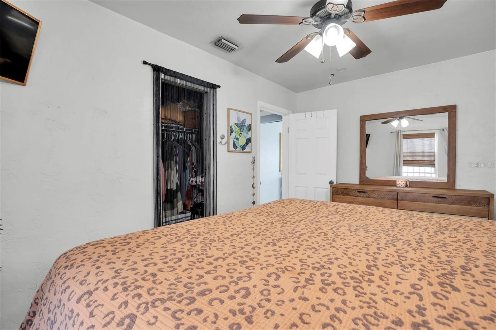 4929 36th Avenue N St Petersburg FL 33710