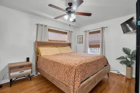 4929 36th Avenue N St Petersburg FL 33710