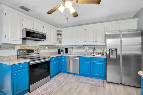4929 36th Avenue N St Petersburg FL 33710