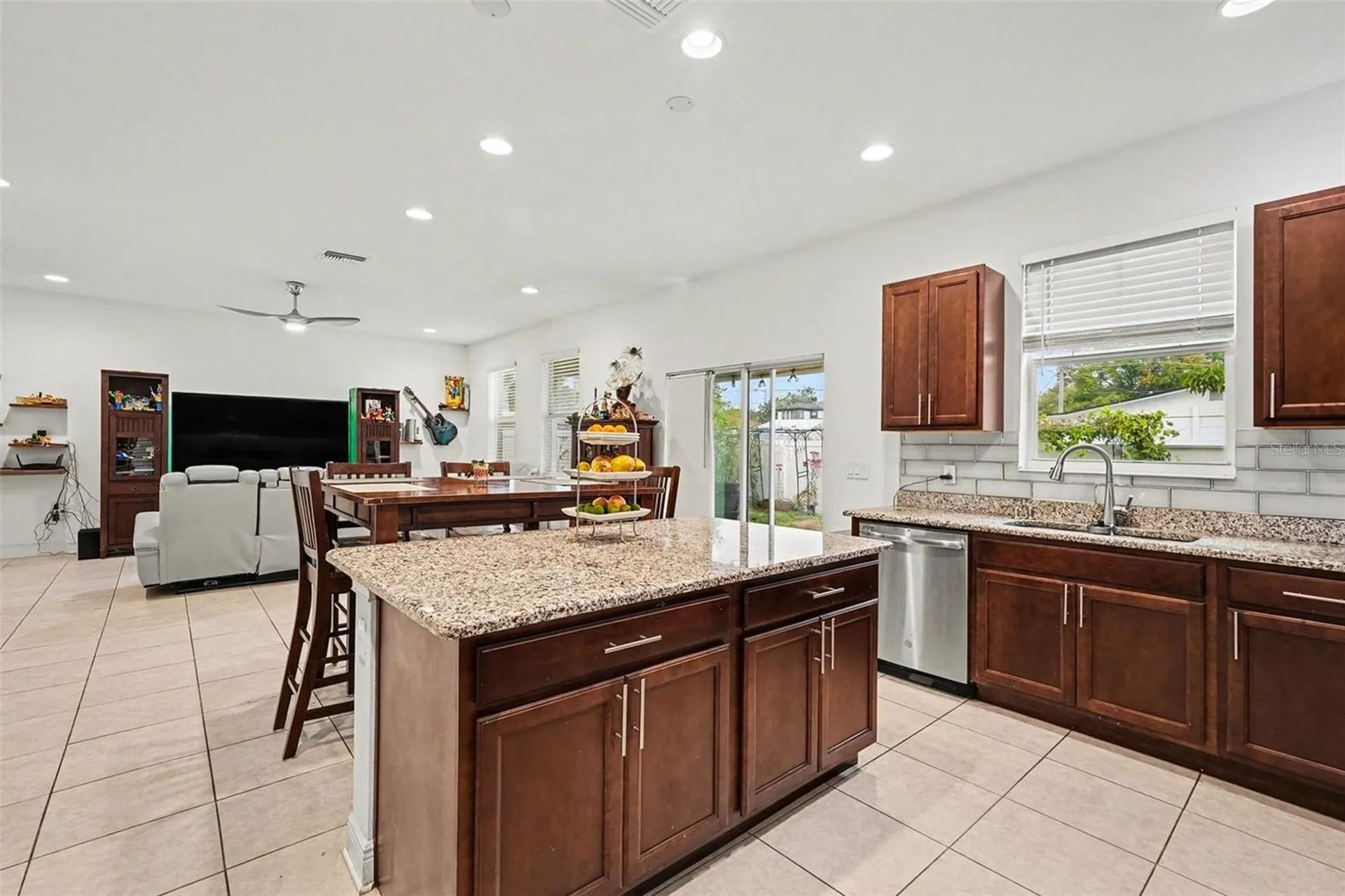 1903 W State Street Tampa FL 33606
