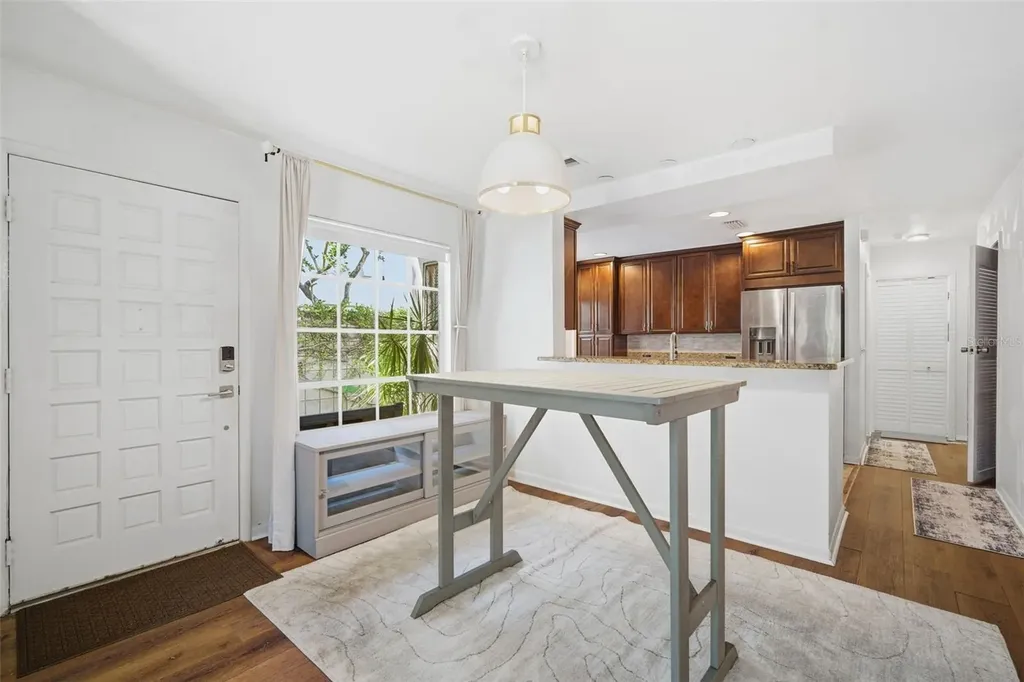 4408 W Bay To Bay Boulevard Tampa FL 33629