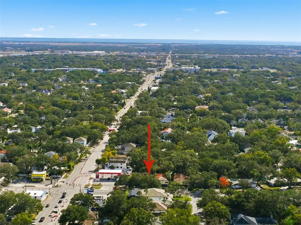 4408 W Bay To Bay Boulevard Tampa FL 33629
