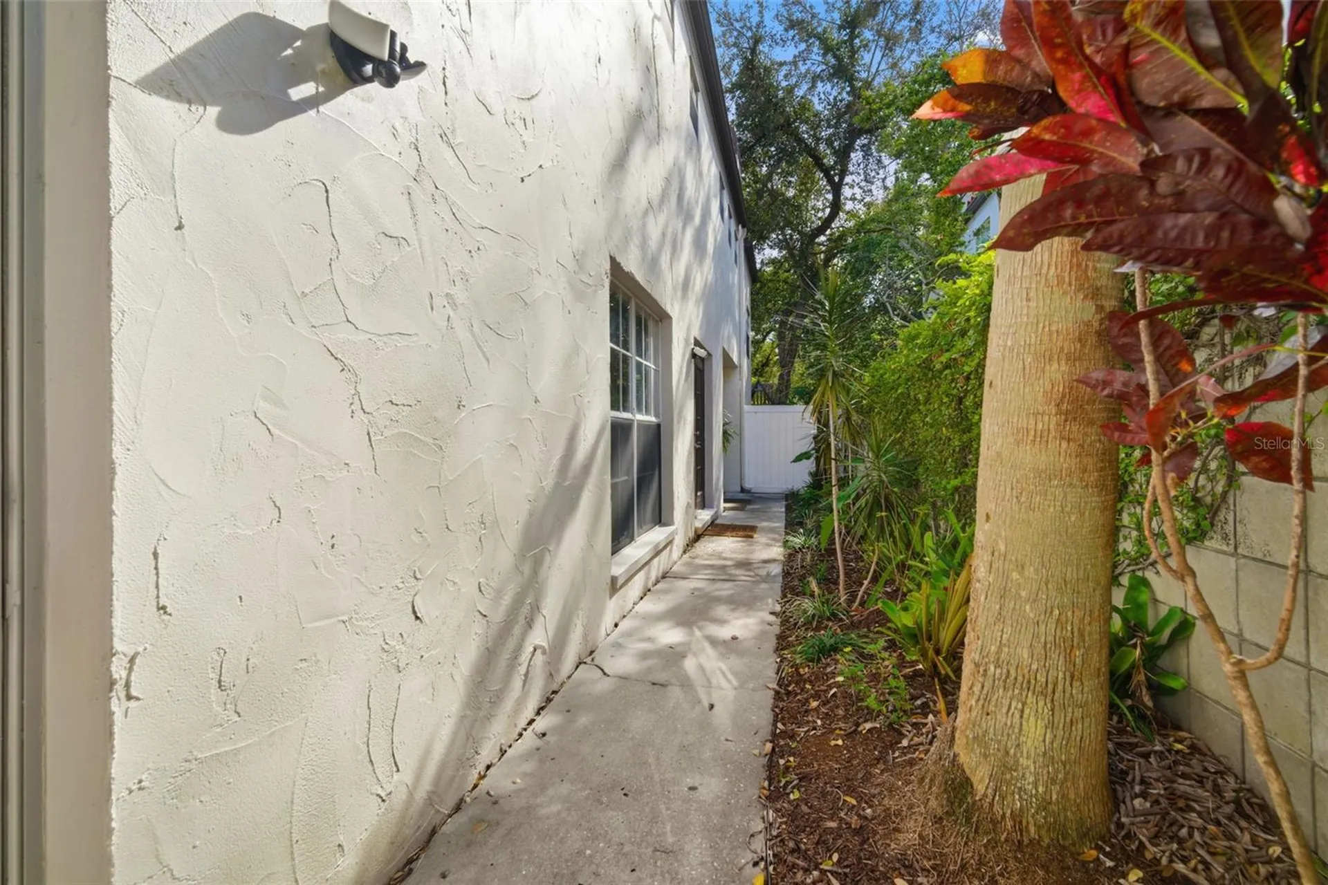 4408 W Bay To Bay Boulevard Tampa FL 33629