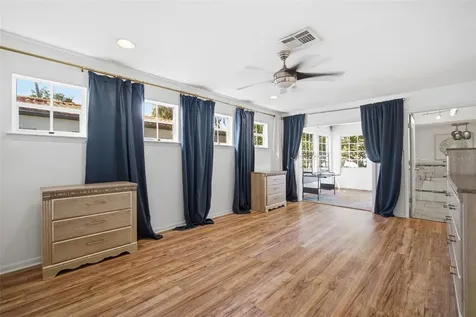 4408 W Bay To Bay Boulevard Tampa FL 33629
