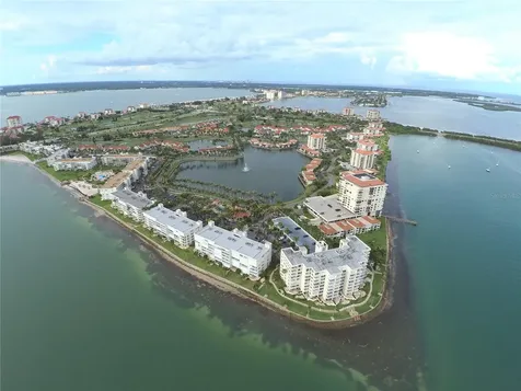 4408 W Bay To Bay Boulevard Tampa FL 33629