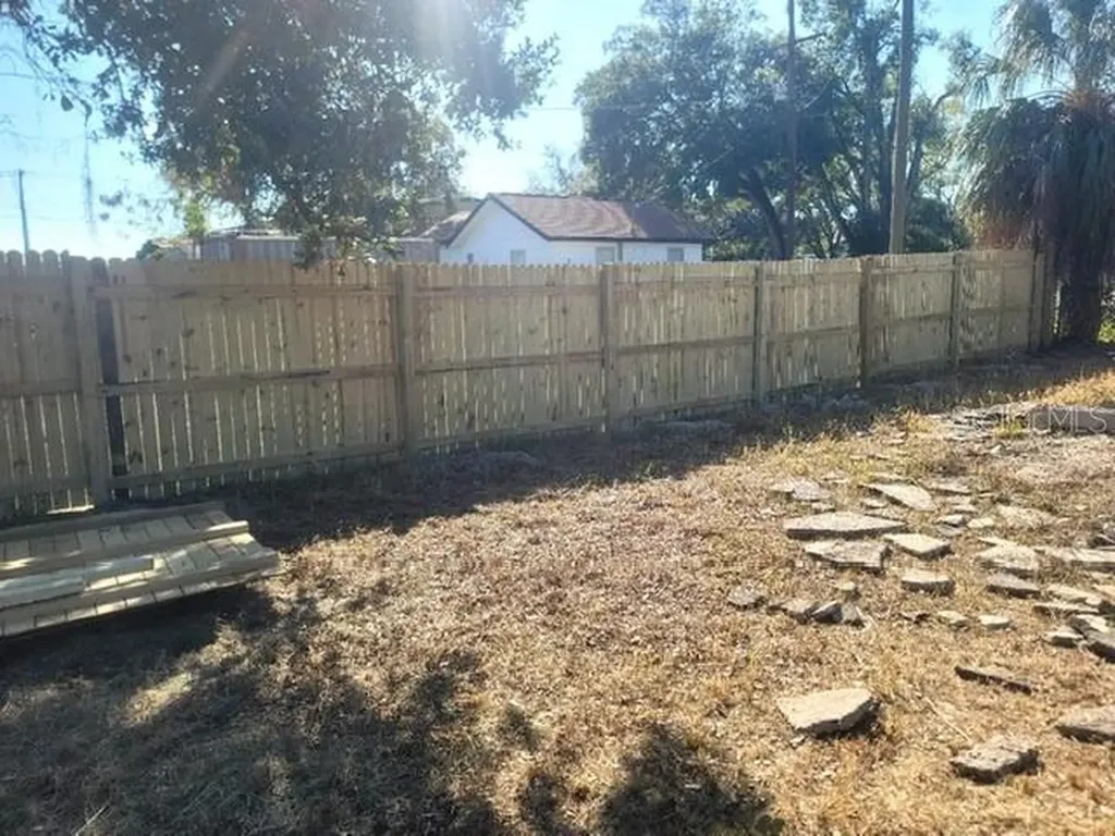 2802 N 76th Street Tampa FL 33619