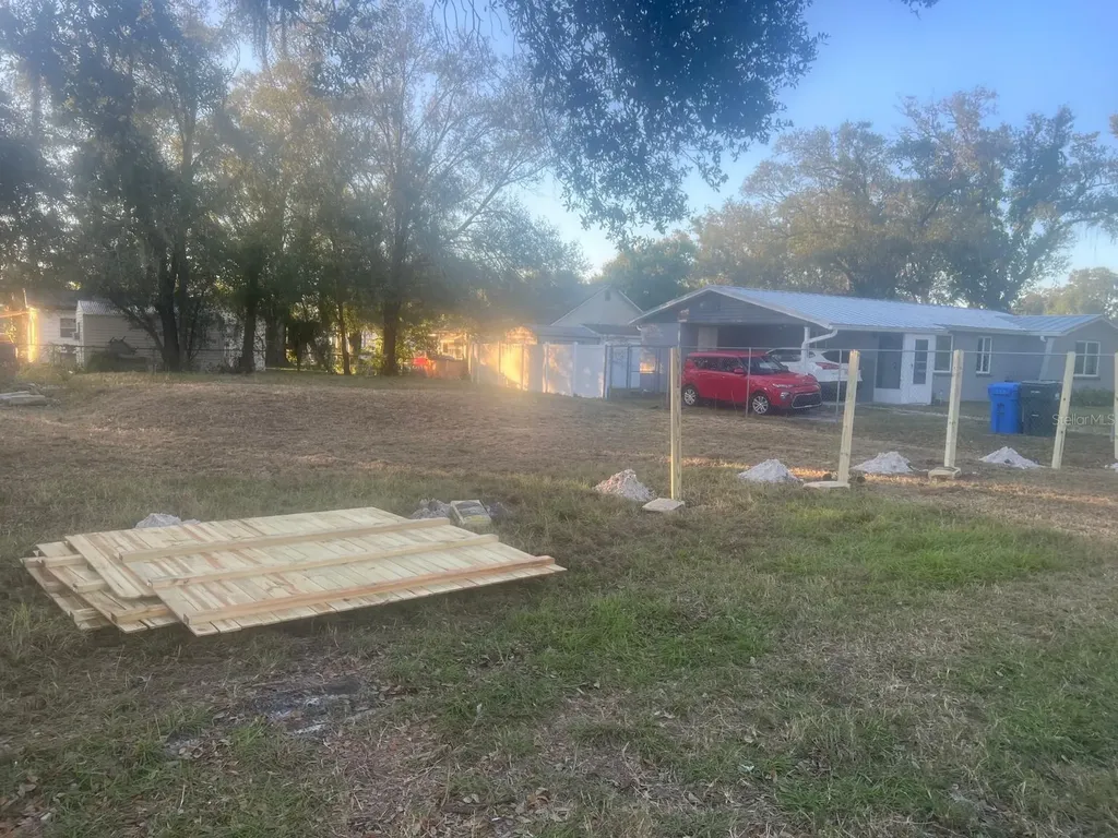 2802 N 76th Street Tampa FL 33619