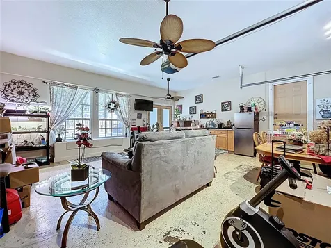717 W End Crescent N Lakeland FL 33803