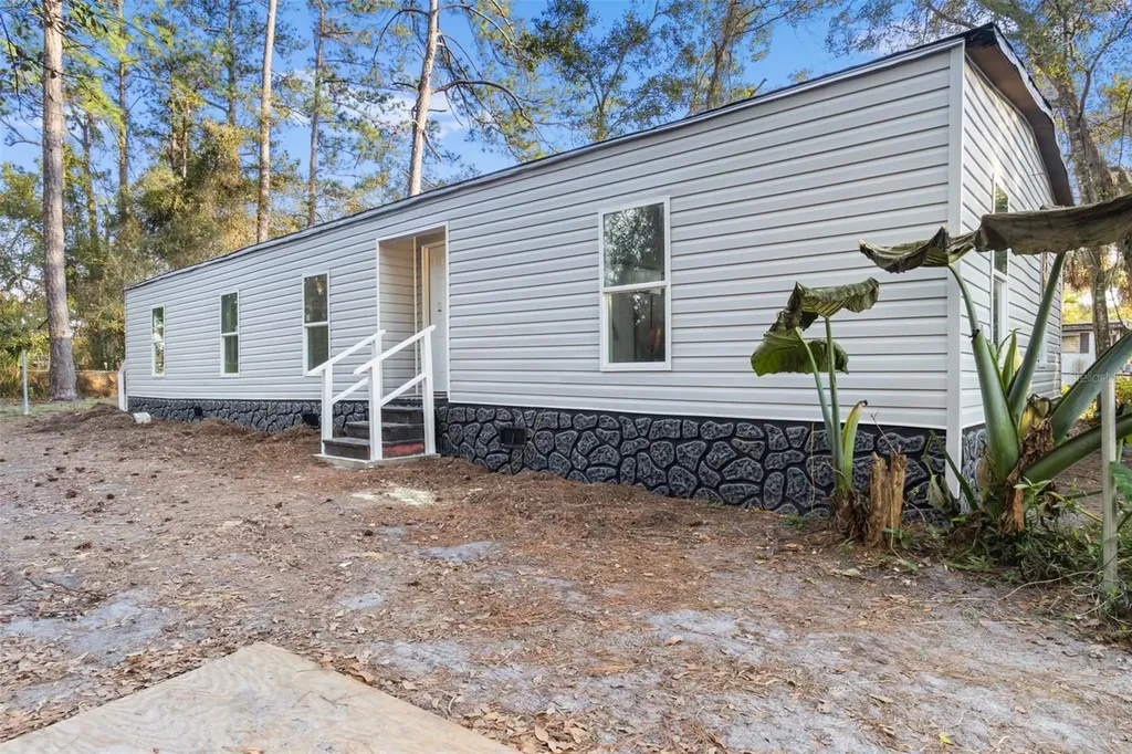 18186 Ferry Avenue Brooksville FL 34604