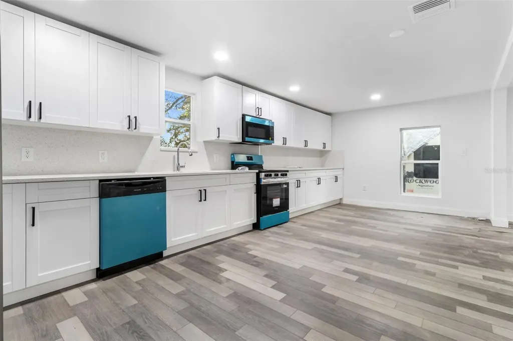18186 Ferry Avenue Brooksville FL 34604