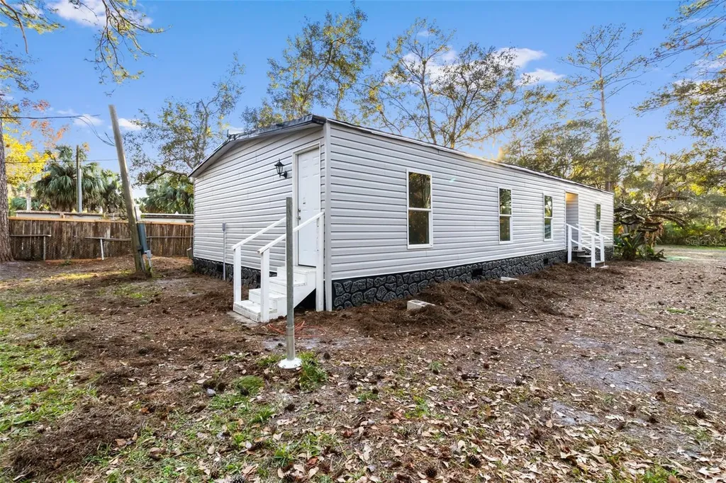 18186 Ferry Avenue Brooksville FL 34604