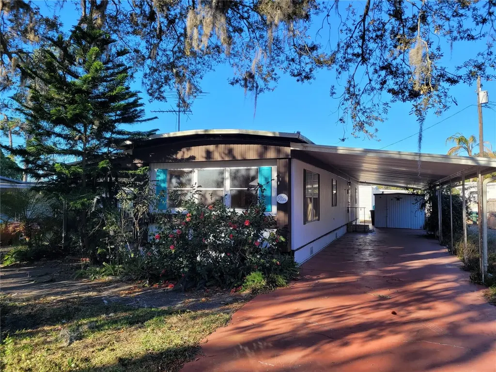 5021 Hill Drive Zephyrhills FL 33542
