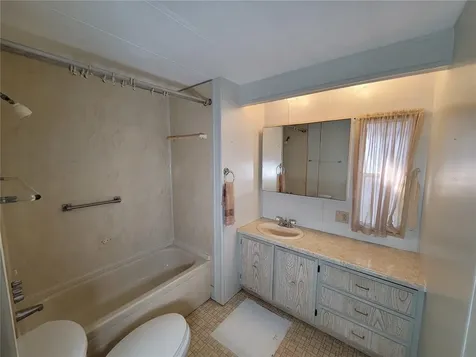 5021 Hill Drive Zephyrhills FL 33542