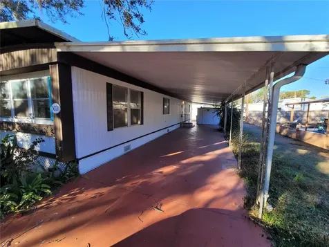 5021 Hill Drive Zephyrhills FL 33542